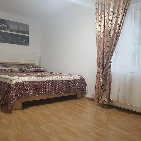 Vila Georgiana * 那沃达利